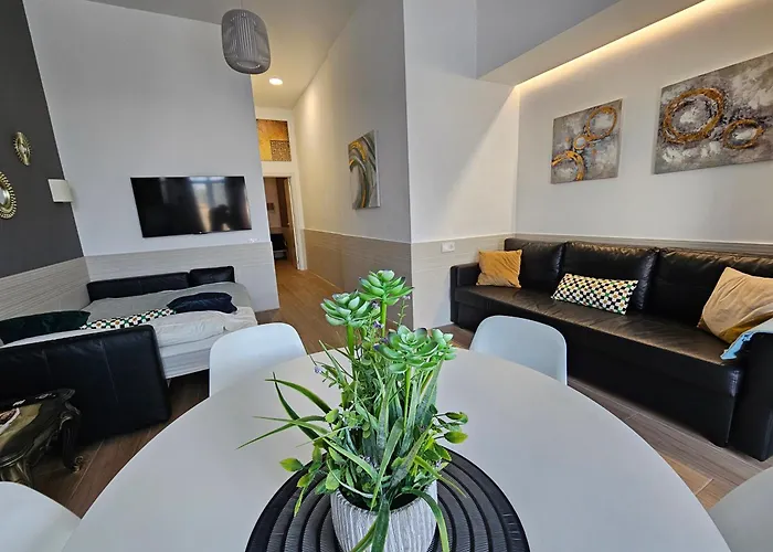 Las Artes Hlius Luxury Apartments